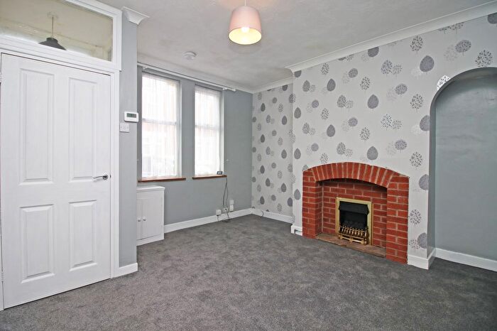 2 Bedroom End Terrace House For Sale In Camden Road, Blackpool, FY3