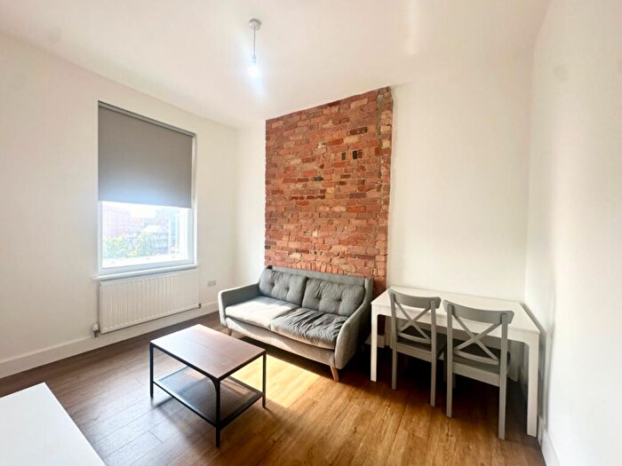 1 Bedroom Apartment To Rent In Carrington Street, Nottingham, Nottinghamshire, NG1