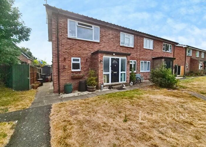3 Bedroom Semi-Detached House For Sale In Grove Close, Thulston, Derby, DE72