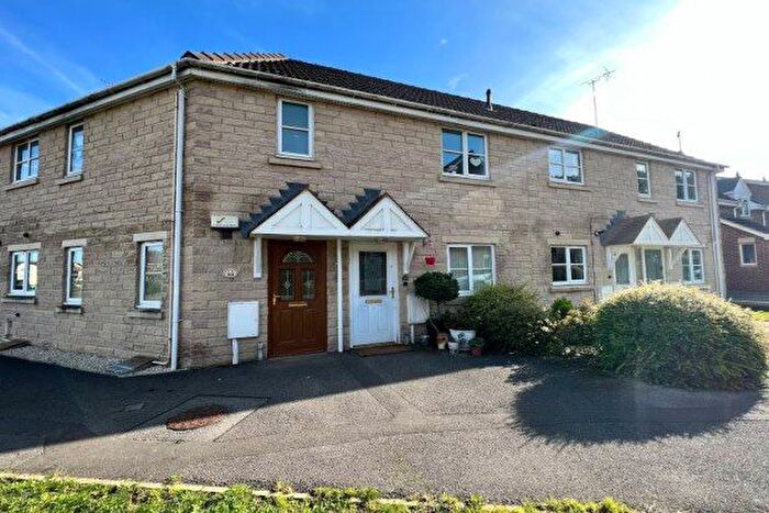 2 Bedroom Flat To Rent In White Rose Avenue, Mansfield, NG18