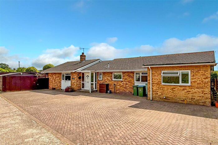 4 Bedroom Bungalow For Sale In Yapton Road, Climping, West Sussex, BN17