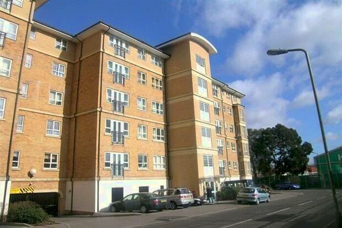 1 Bedroom Apartment To Rent In Geneva Court, Rookery Way, London, NW9