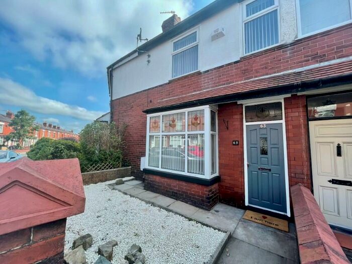 2 Bedroom Terraced House To Rent In Markland Hill Lane, Bolton, BL1