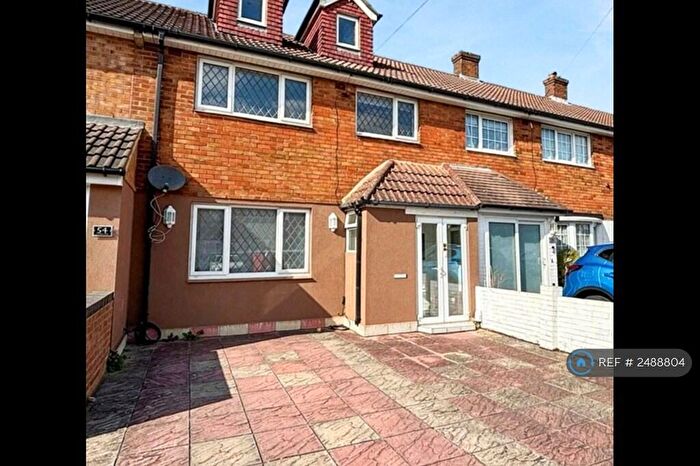 5 Bedroom Terraced House To Rent In Lynden Way, Swanley, BR8