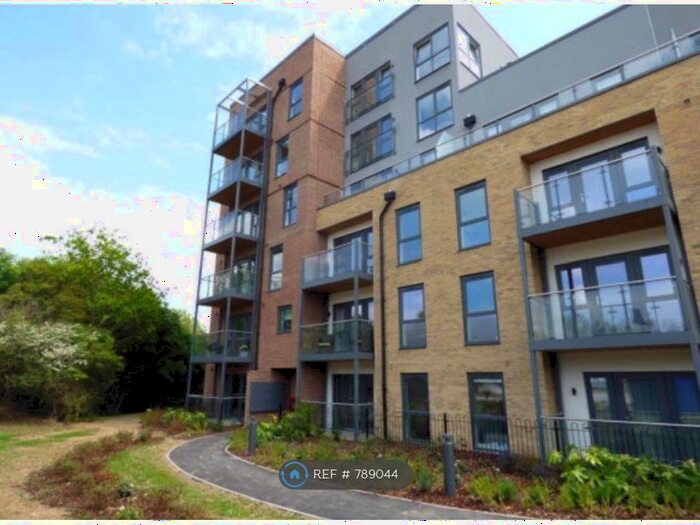 1 Bedroom Flat To Rent In Macro House, Oakgrove, Milton Keynes, MK10