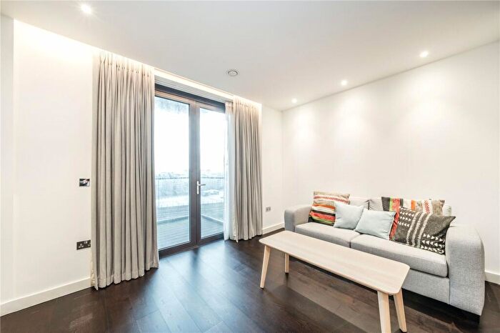 1 Bedroom Apartment To Rent In Charles Clowes Walk, London, SW11