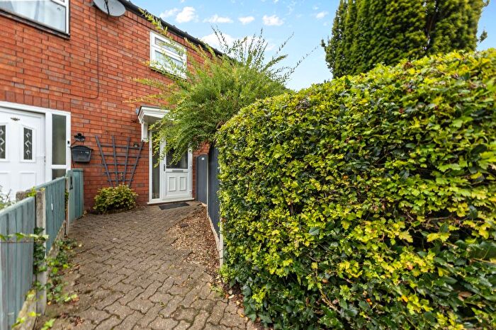 3 Bedroom Terraced House For Sale In Barham Court, Birchwood, WA3