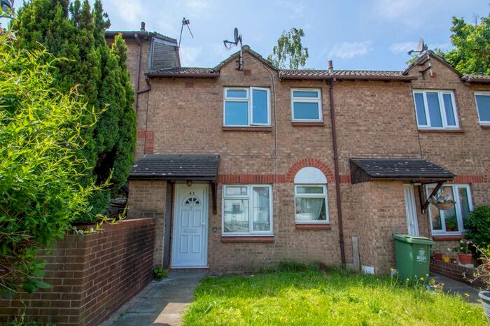 1 Bedroom Terraced House To Rent In Winifred Road, Erith, DA8