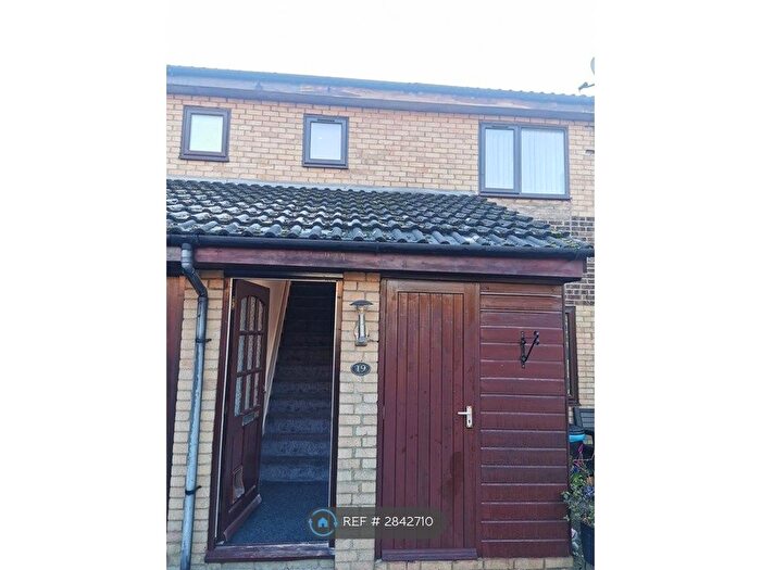 1 Bedroom Maisonette To Rent In Marefield, Lower Earley, Reading, RG6