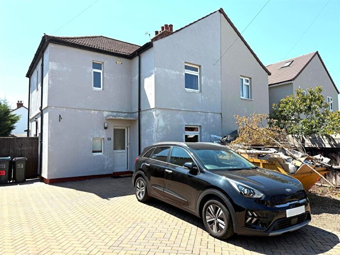 3 Bedroom Semi-Detached House To Rent In Biggin Avenue, Mitcham, Surrey, CR4