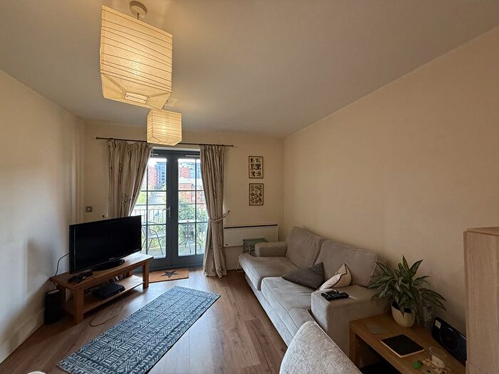 2 Bedroom Flat For Sale In Home, Chapeltown Street, Piccadilly, M1