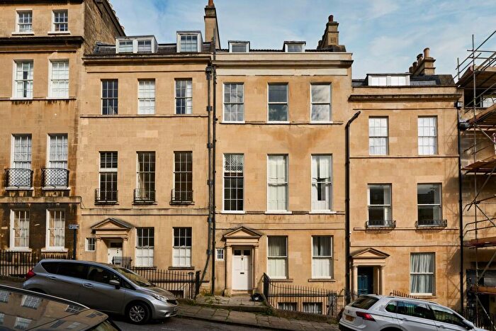2 Bedroom Apartment For Sale In Park Street, Bath, BA1