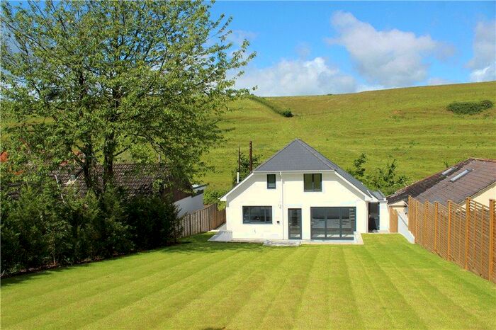 3 Bedroom Bungalow For Sale In New Road, Uploders, Bridport, Dorset, DT6