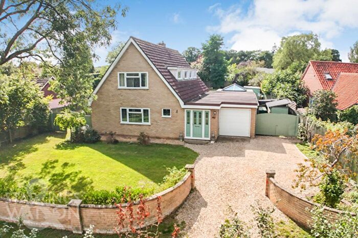 4 Bedroom Chalet For Sale In Chequers Lane, Gressenhall, Dereham, NR20
