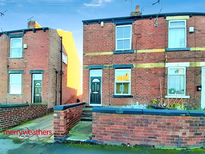 2 Bedroom End Of Terrace House To Rent In Wath Road, Wombwell, Barnsley, S73
