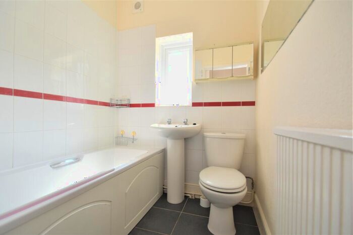 5 Bedroom Terraced House To Rent In Wheatstone Road, Southsea, PO4