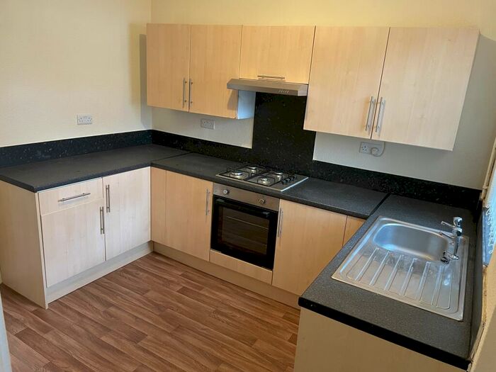 3 Bedroom Terraced House To Rent In Mundella Road, Nottingham, NG2