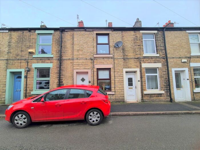 2 Bedroom Terraced House To Rent In Queen Street, Glossop, Derbyshire, SK13