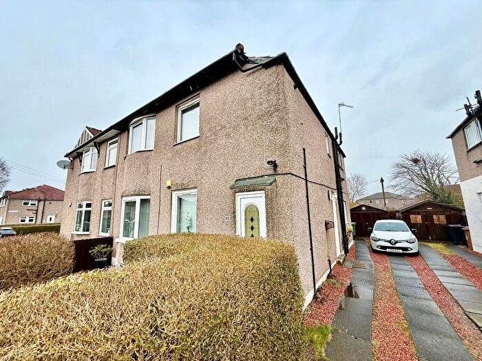 2 Bedroom Flat To Rent In Castlemilk Road, Glasgow, G44