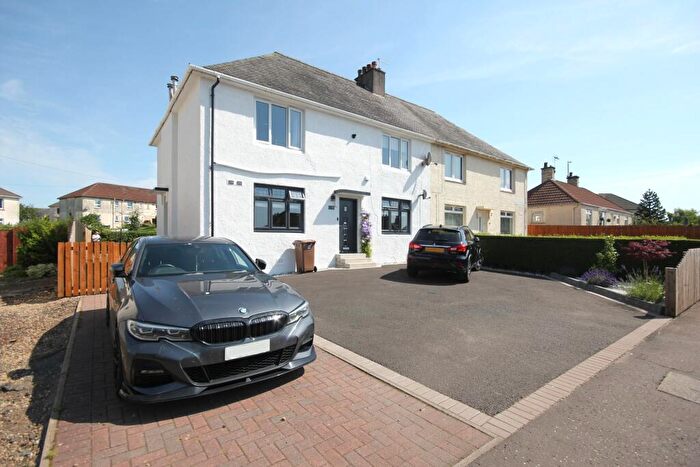 2 Bedroom Flat For Sale In Irvine Road, Kilmarnock, East Ayrshire, KA1