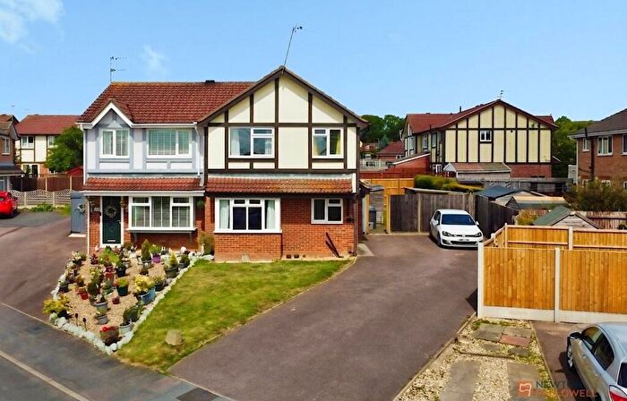 2 Bedroom Terraced House For Sale In Windsor Avenue, Groby, LE6
