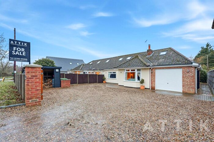 4 Bedroom Semi-Detached Bungalow For Sale In Mill Road, Barnham Broom, NR9
