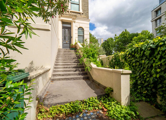 1 Bedroom Flat To Rent In Winchester Road, Swiss Cottage, NW3