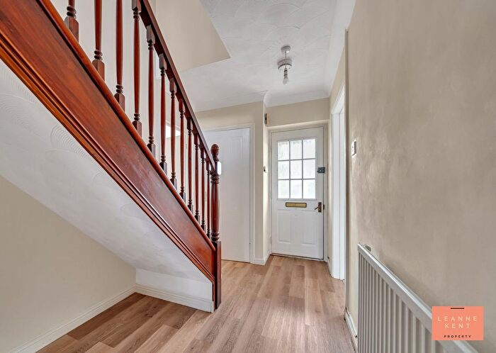 5 Bedroom Detached House For Sale In Sunningdale, Caerphilly, CF83