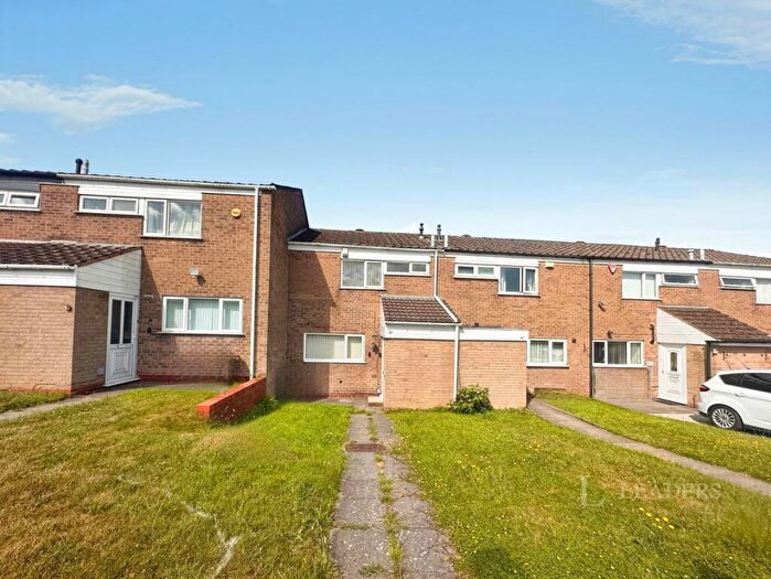 3 Bedroom Terraced House To Rent In The Fairway, Kings Norton, Birmingham, B38