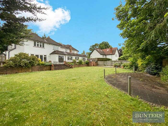 8 Bedroom Detached House For Sale In Chorleywood Road, Rickmansworth, WD3