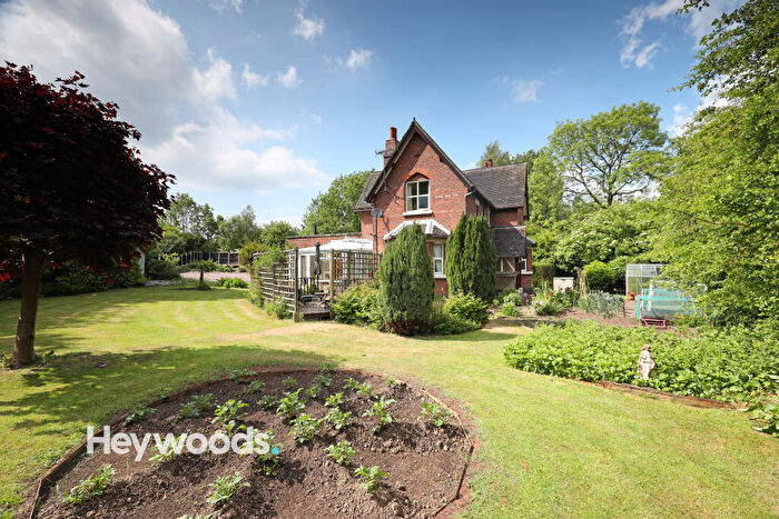 4 Bedroom Detached House For Sale In High Street, Silverdale, Newcastle Under Lyme, ST5