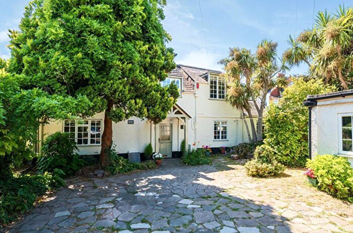 4 Bedroom Detached House For Sale In Prospect Gardens, Exeter, Devon, EX4