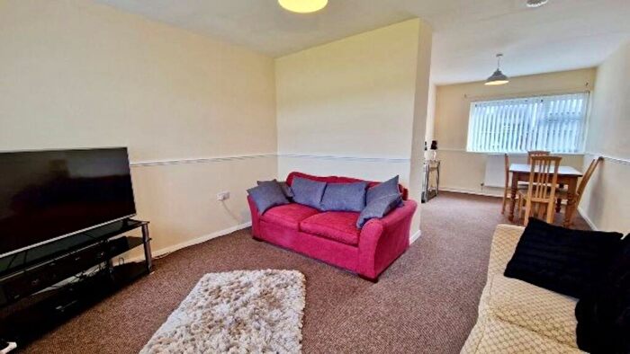 1 Bedroom Apartment To Rent In Roding Green, Walney Island, LA14