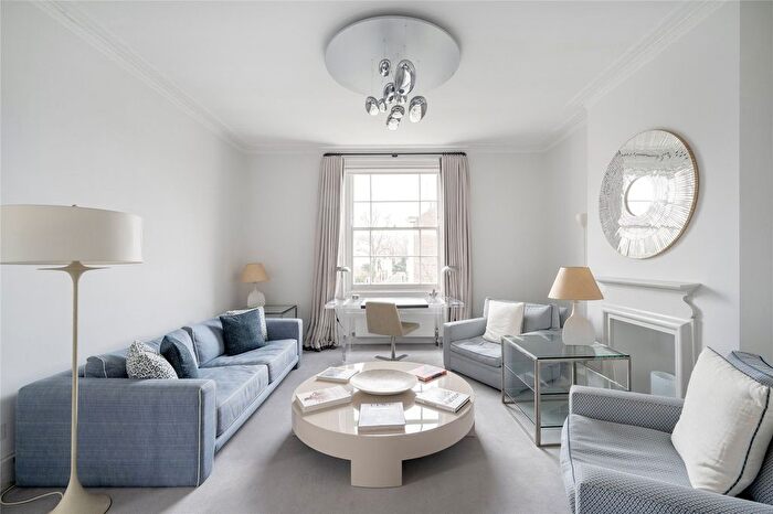 3 Bedroom Flat To Rent In Warwick Avenue, London, W9