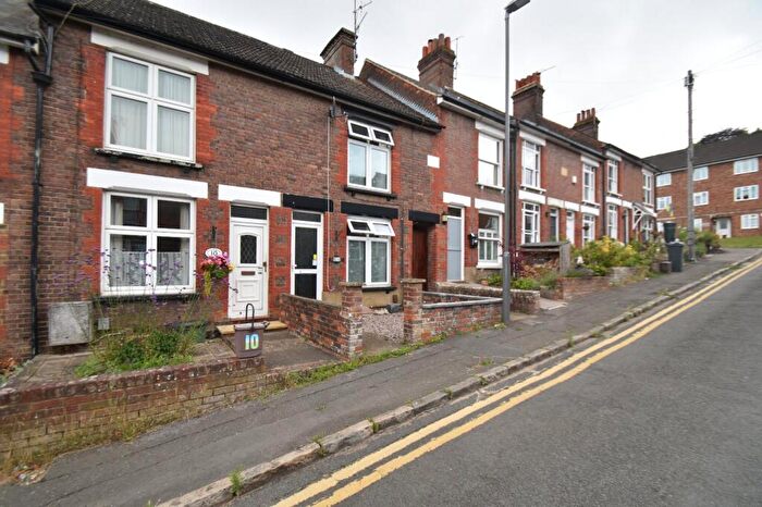 2 Bedroom Terraced House To Rent In Queens Road, Chesham, Buckinghamshire, HP5