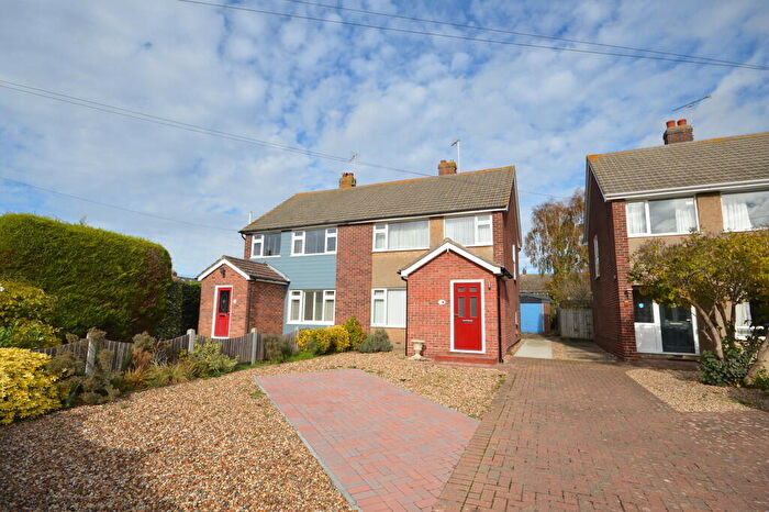 3 Bedroom Semi-Detached House For Sale In Heath Road, Wivenhoe, CO7