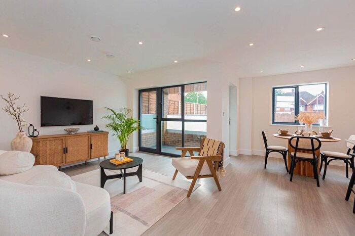 1 Bedroom Flat For Sale In Nord Court, Church Road, Northolt, UB5