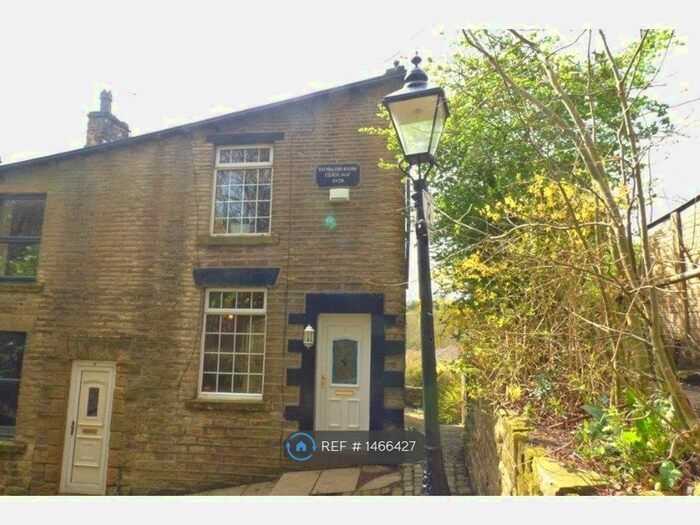 2 Bedroom Terraced House To Rent In Tumbling Bank Terrace, Lees, Oldham, OL4