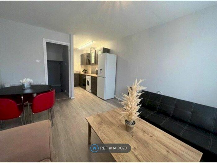 2 Bedroom Terraced House To Rent In Greenland Mews, Deptford, SE8