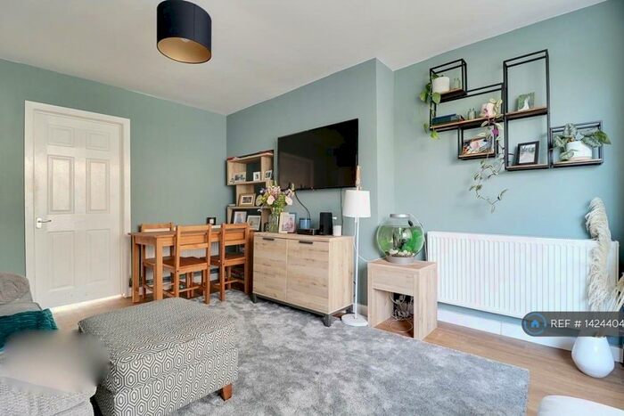 3 Bedroom Terraced House To Rent In Woodhouse Road, Quinton, Birmingham, B32