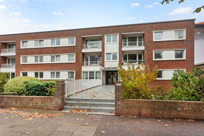 2 Bedroom Flat For Sale In Palmeira Avenue, Hove, BN3