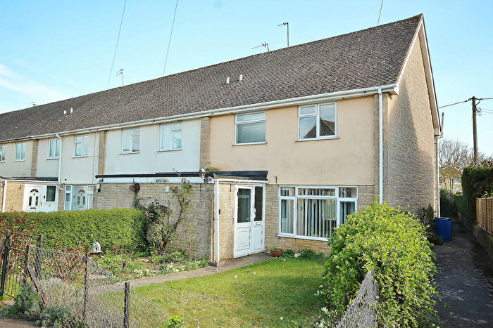 3 Bedroom End Of Terrace House For Sale In Cote Road, Aston, OX18