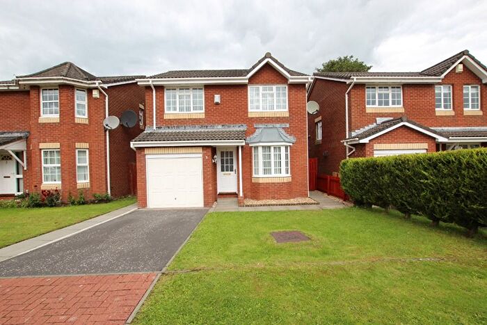4 Bedroom Detached House To Rent In Carousel Crescent, Wishaw, ML2