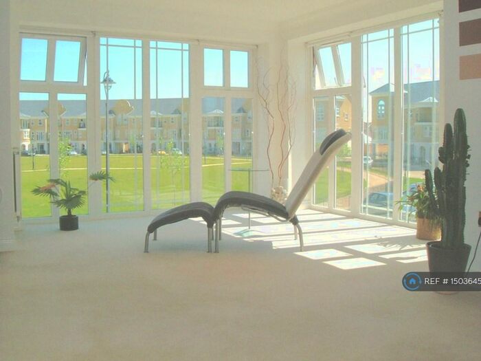 4 Bedroom Semi-Detached House To Rent In Dettingen Crescent, Deepcut, Camberley, GU16