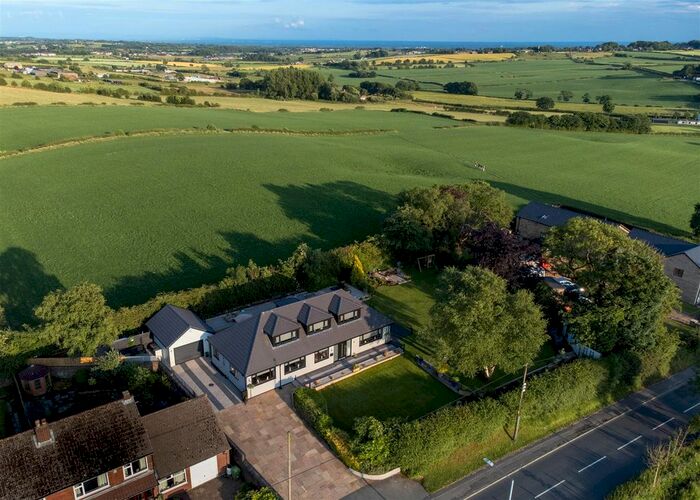 3 Bedroom Detached House For Sale In Little Scotland, Blackrod, Bolton, BL6