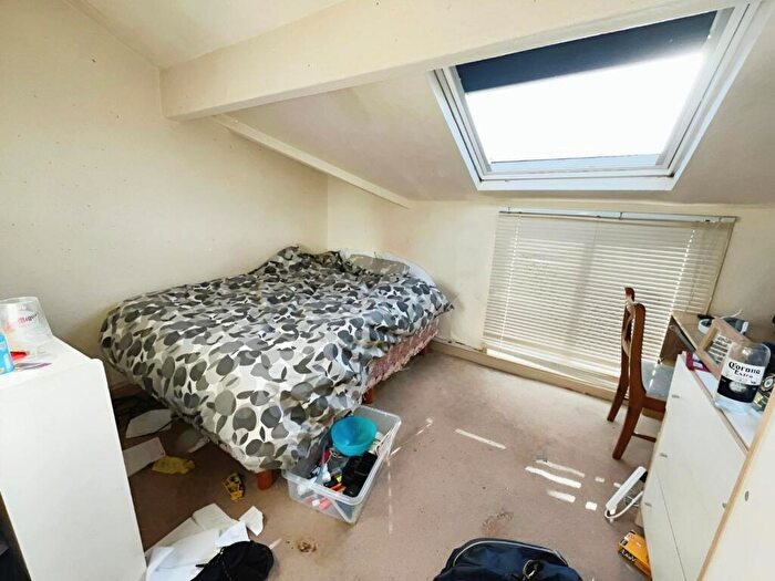 10 Bedroom Semi-Detached House To Rent In Norman Road, Fallowfield, M14