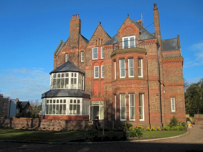 2 Bedroom Flat To Rent In Carnatic Road, Liverpool, L18