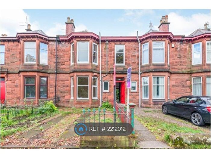 3 Bedroom Flat To Rent In Mclelland Drive, Kilmarnock, KA1