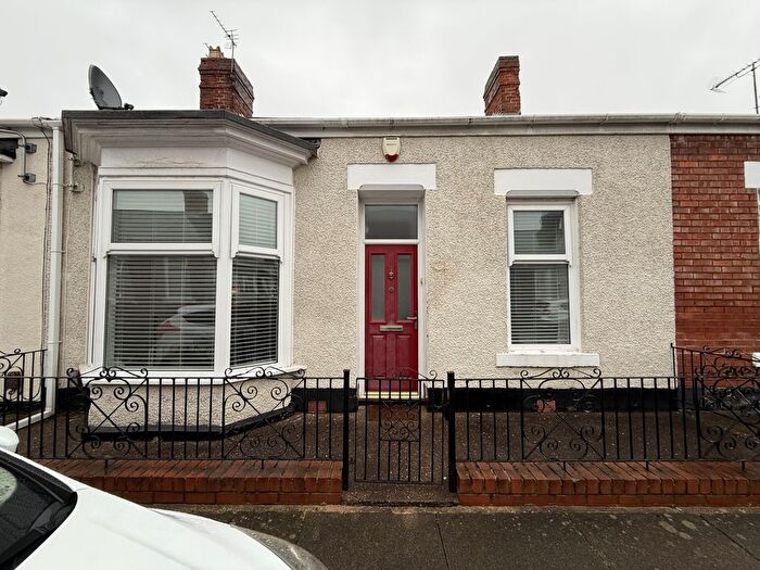 2 Bedroom Cottage For Sale In Grindon Terrace, Sunderland, SR4