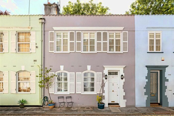 2 Bedroom Mews House To Rent In Archery Close, Hyde Park Estate, London, W2